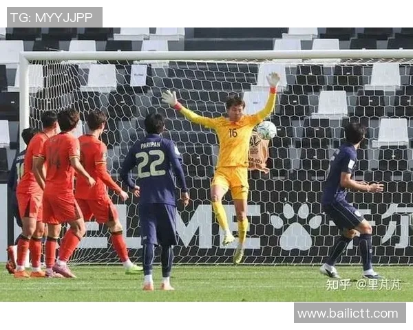 国足主场迎战乌兹别克斯坦精彩回放与赛后分析