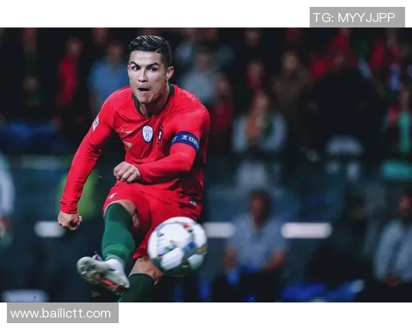 各大足球明星身材比例解析与运动表现的关系探讨